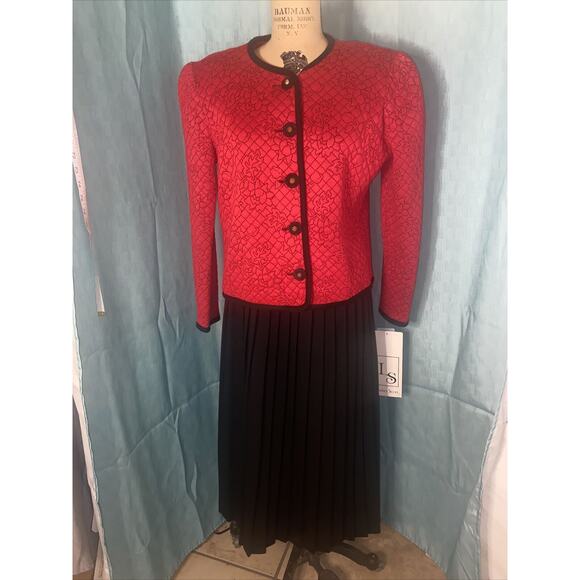 NOS Vintage 80s Red And Black Skirt Suit Sz 10 USA Made With Tags - Picture 1 of 11